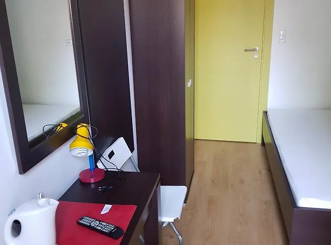 Lux - Z Prywatnymi Lazienkami غدينيا